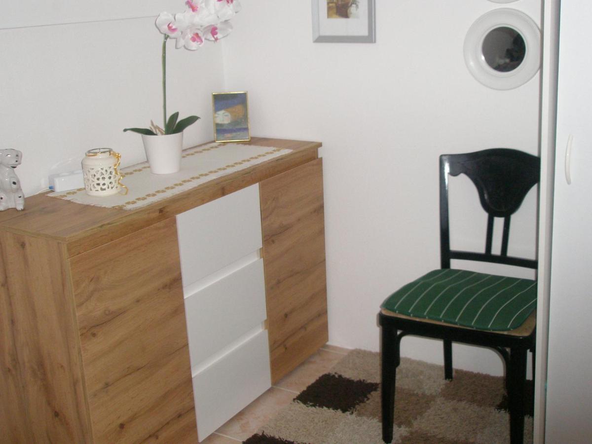 Apartment Ivan Нин Экстерьер фото